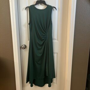 Sleeveless Emerald Green High-Low Twist Detail Dress